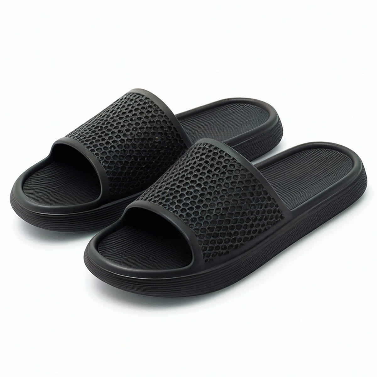 Chanclas talla 38/39 de material sintético negras con pala perforada para uso diario