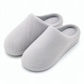 Zapatillas de casa talla 38/39 de tejido gris con puntera cerrada